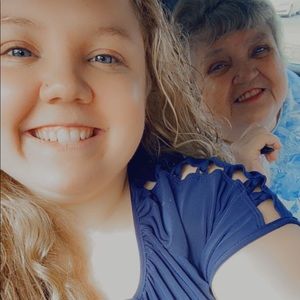 Meet your Posher, Christina